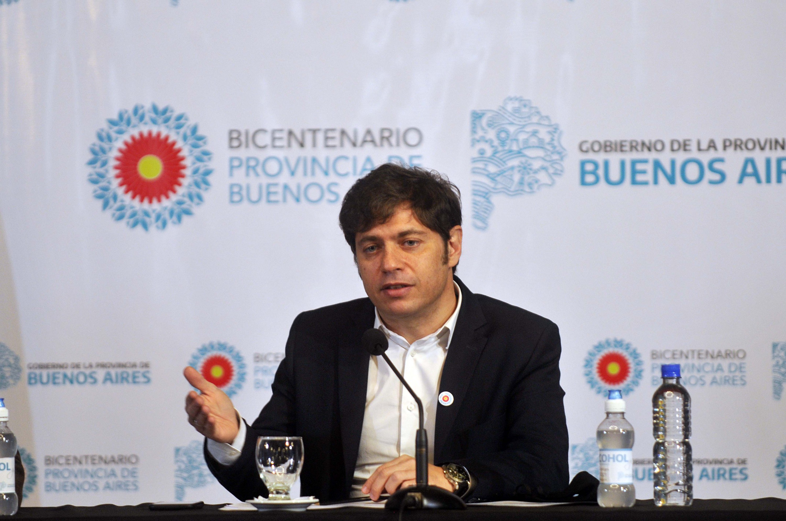 Los Contagiados Estan Contagiando La Nueva E Insolita Frase De Axel Kicillof Voxpopuli Tu Voz Es Noticia